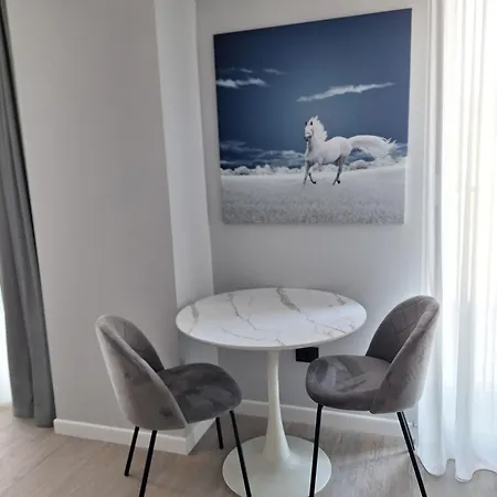 Gray&sea Apartment *